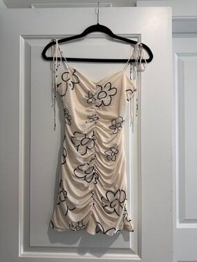 NWOT Princess Polly Cream Floral Ruched Slip Dress with Tie Straps